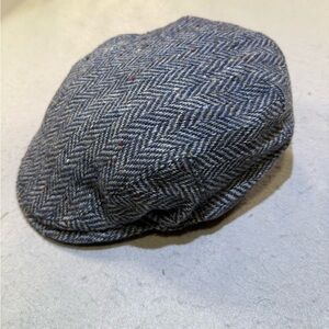 John Hanley & Co 100% Pure Irish Wool  Herringbone Newsboy Flat Cap